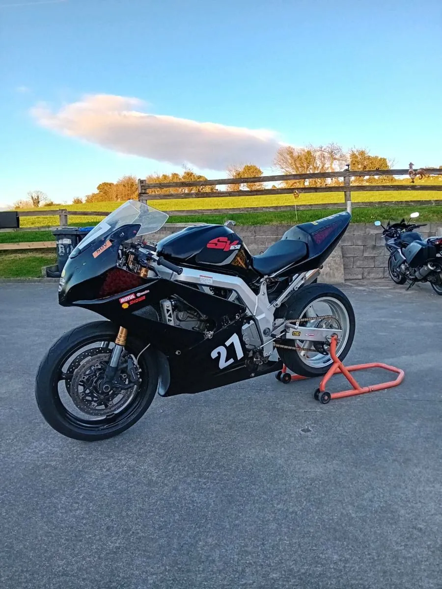 Suzuki sv650 track/race bike - Image 1
