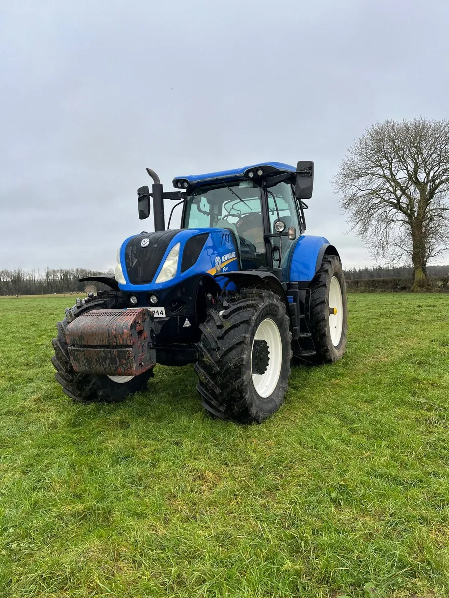 2021 New Holland T7.260 - Image 2