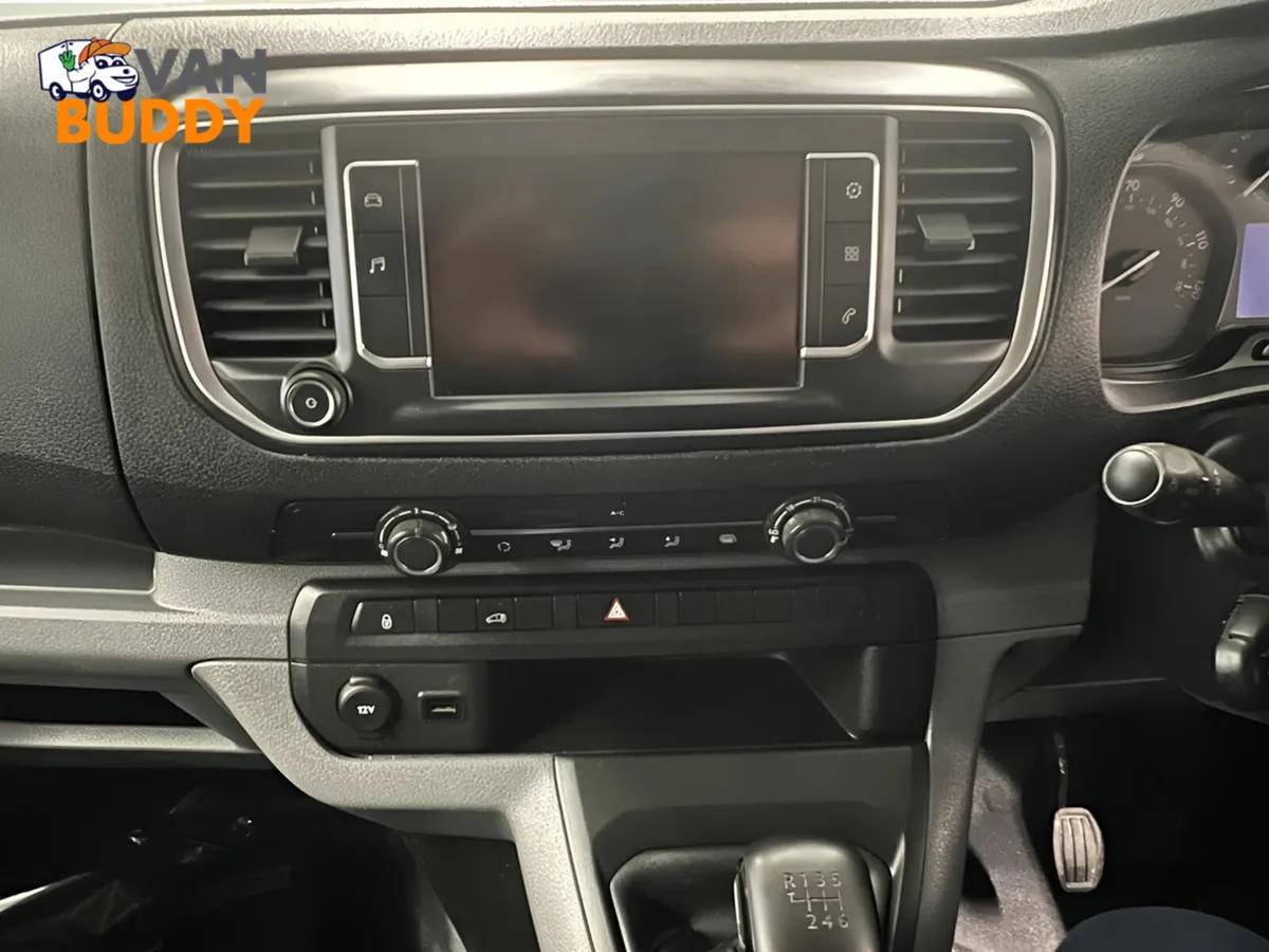 2022 Citroen Dispatch Panel Van - Image 3