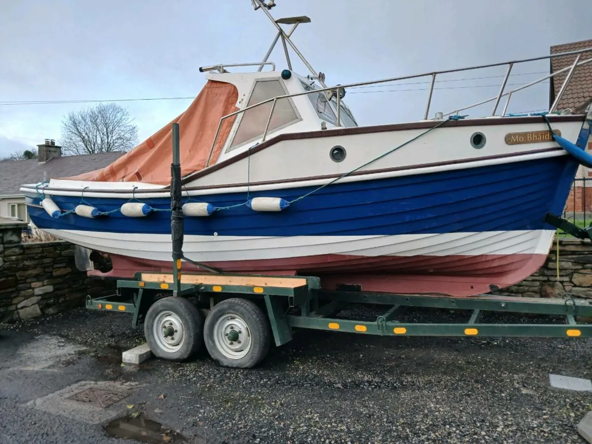 Mitchell 23ft boat - Image 1