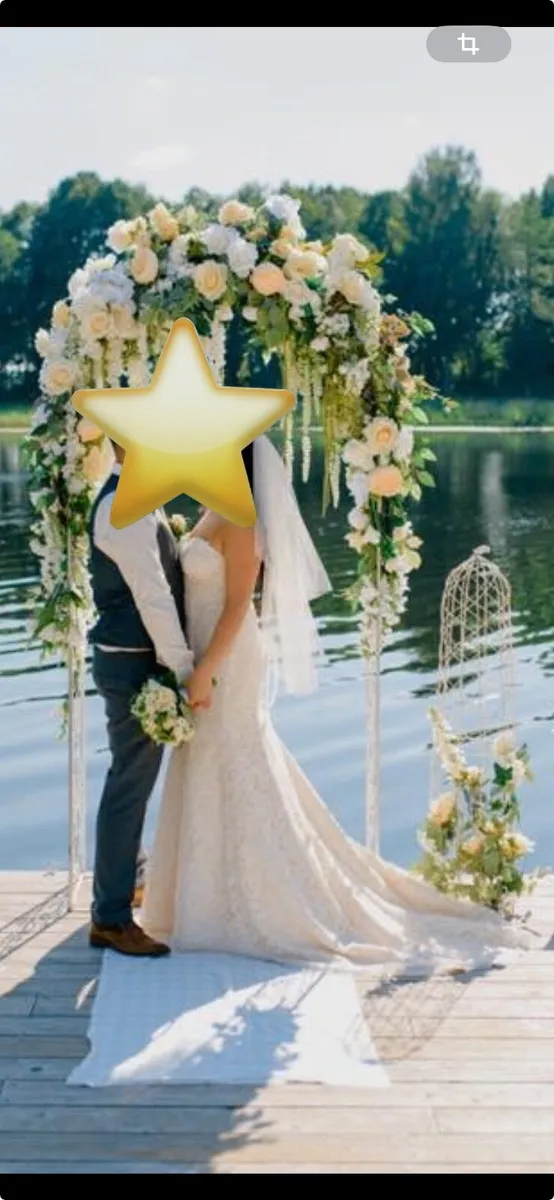 Wedding dress - Image 1