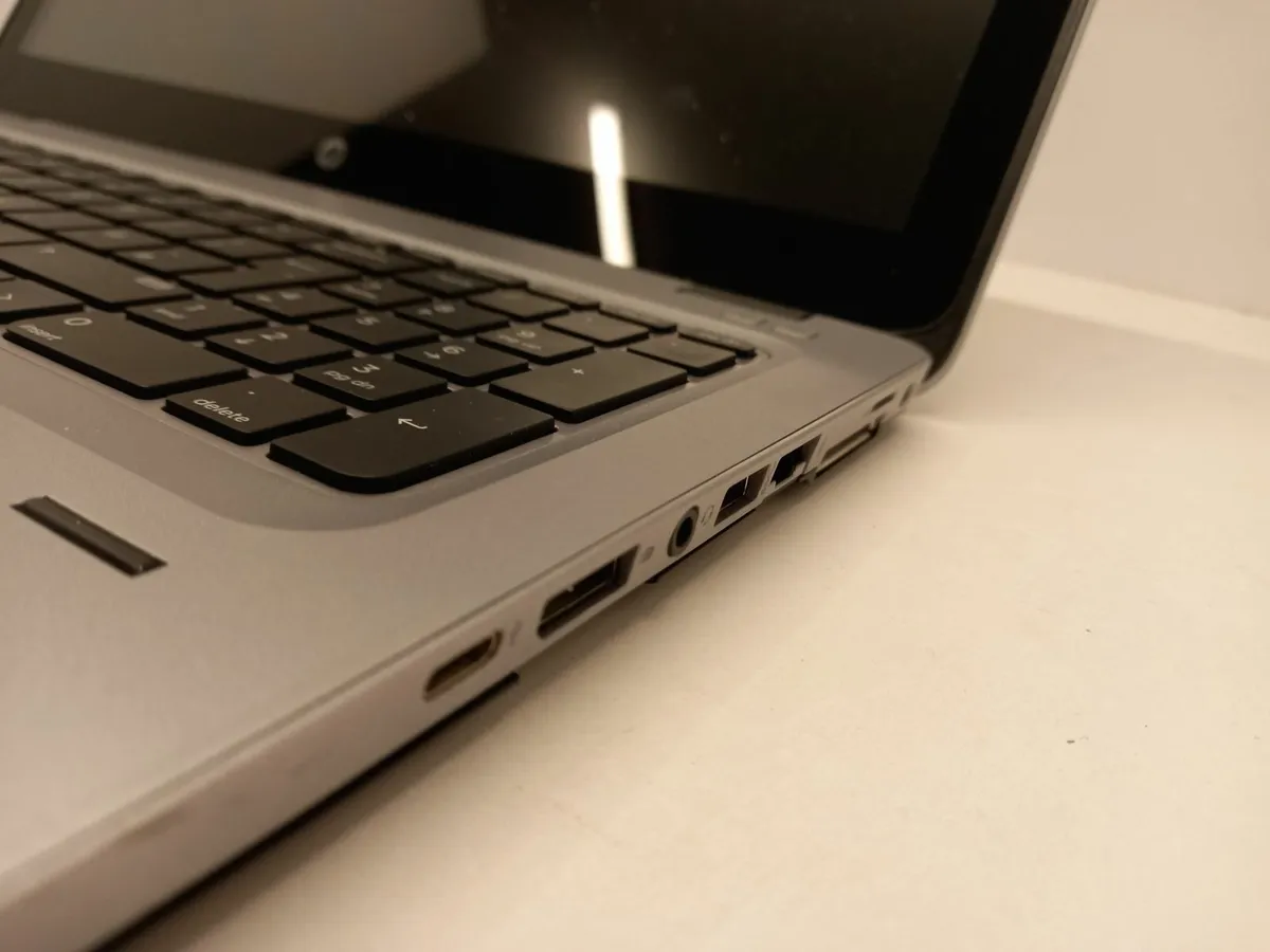 Online Auction Of A HP EliteBook & More! - Image 3