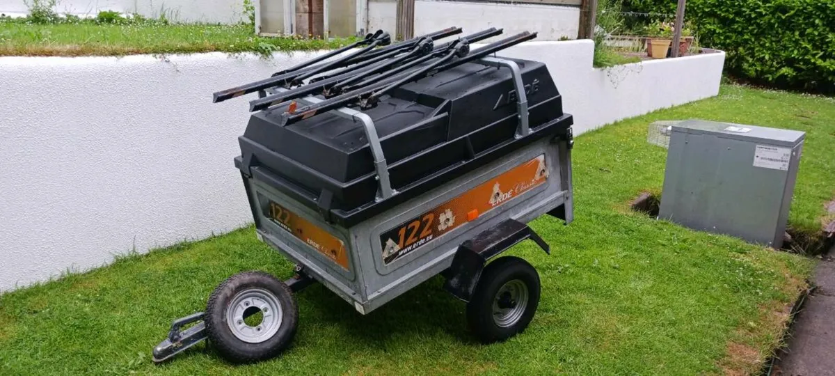 Erde camping trailer - Image 1