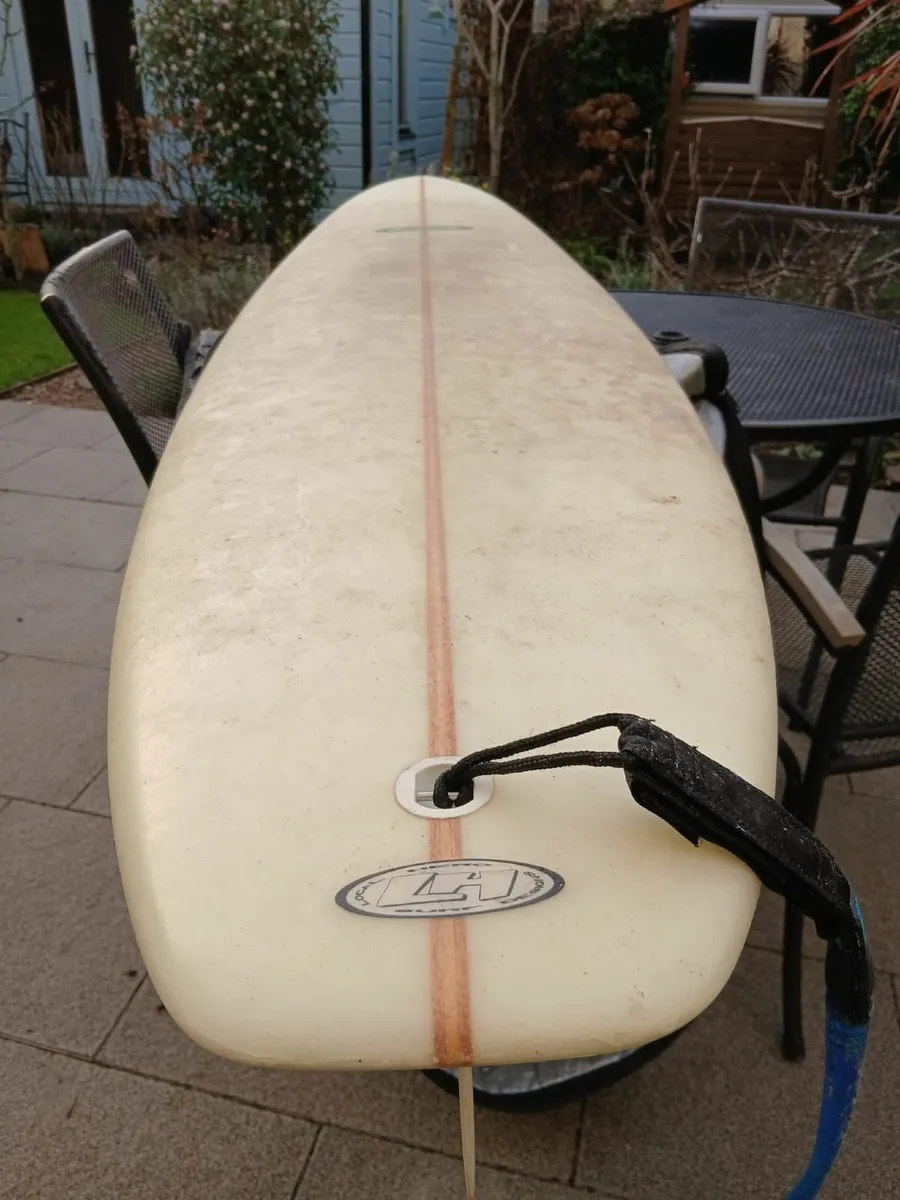 Surfboard 8ft6 - Image 1