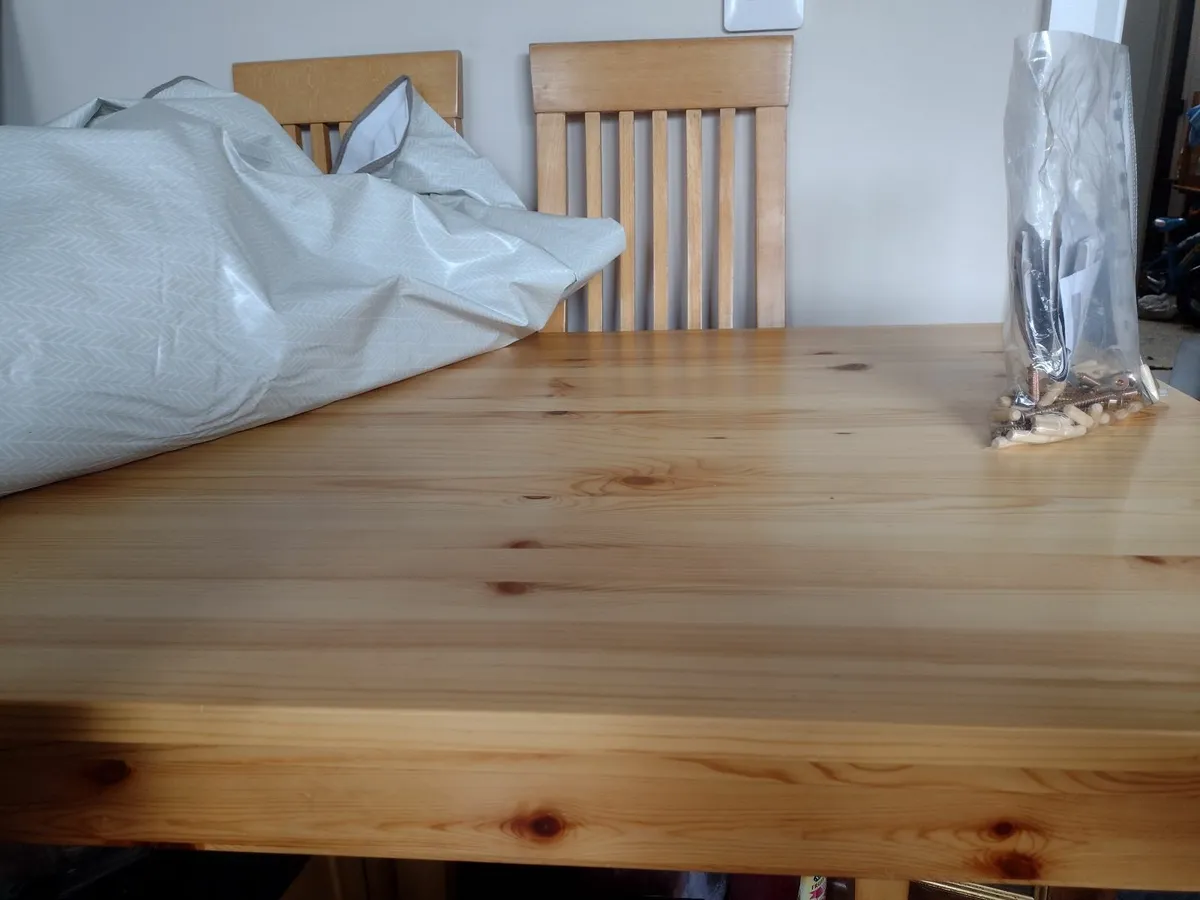 As new solid Pine dining table - Image 1