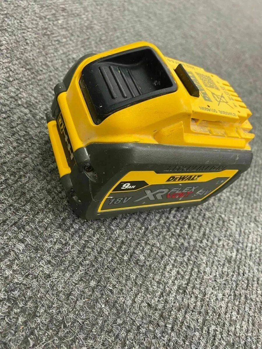 DeWalt 9Ah Battery - Image 1