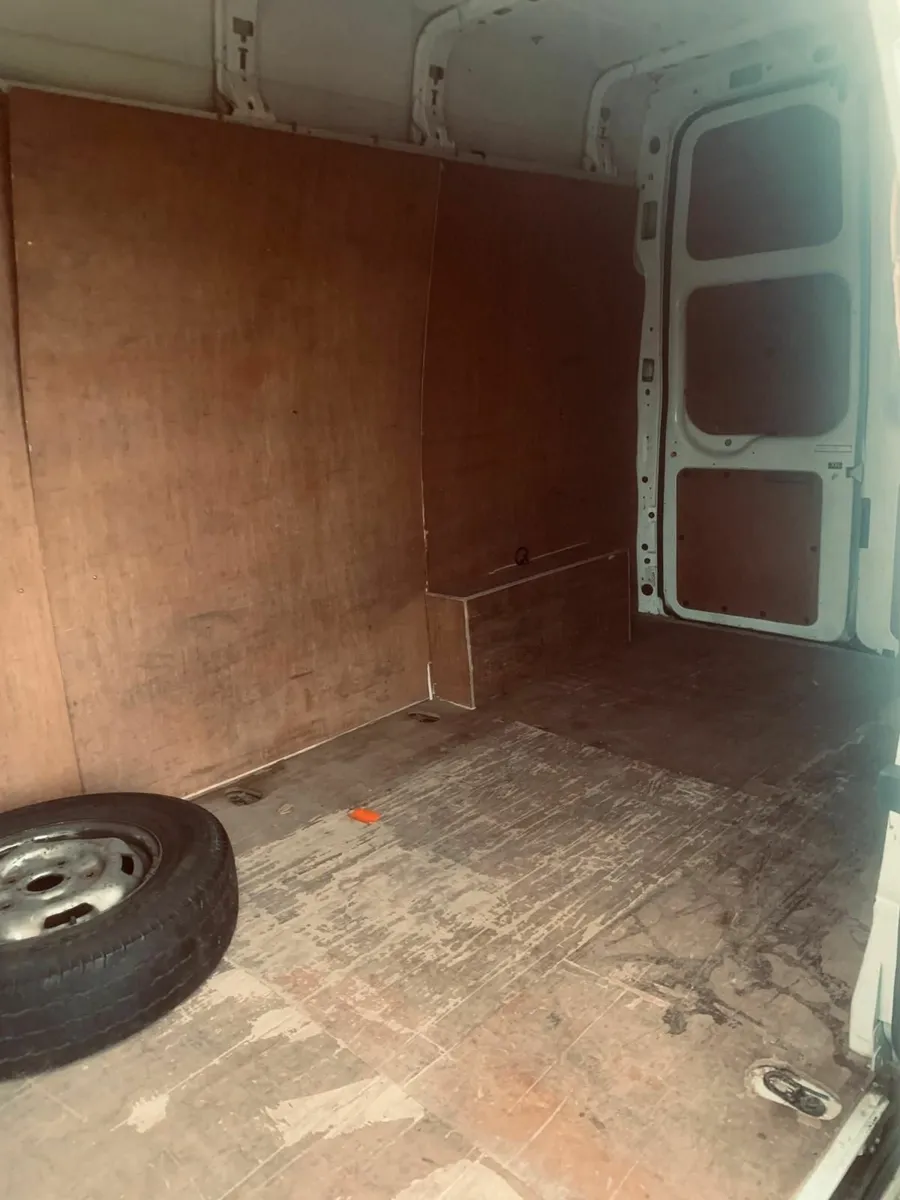 Ford Transit 2013 - Image 3