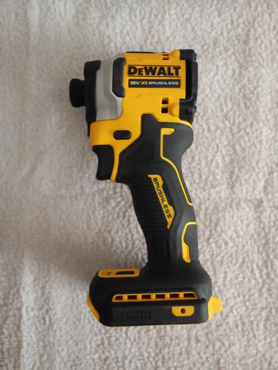 DeWalt dcf850 - Image 2