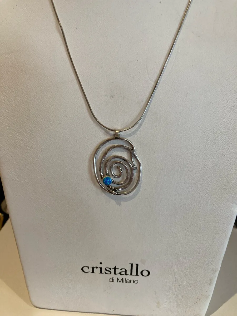 Sterling Silver pendant and chain - Image 1