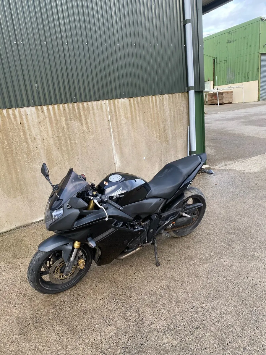 Honda Cbr600FA ABS 2013- New Tyre and Brakes - Image 1