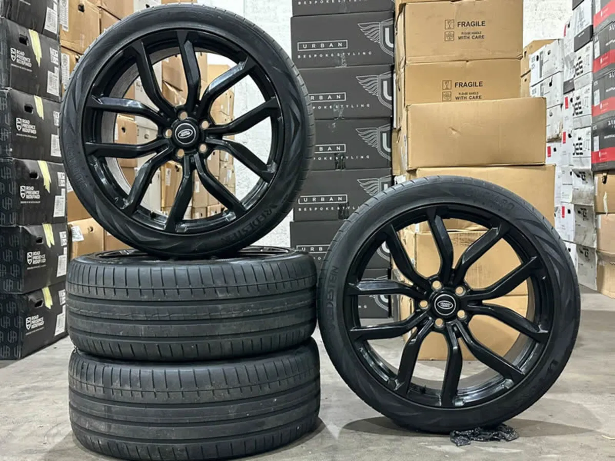 22" SVR-C Style Alloys & Tyres For Range Rover Spo - Image 1