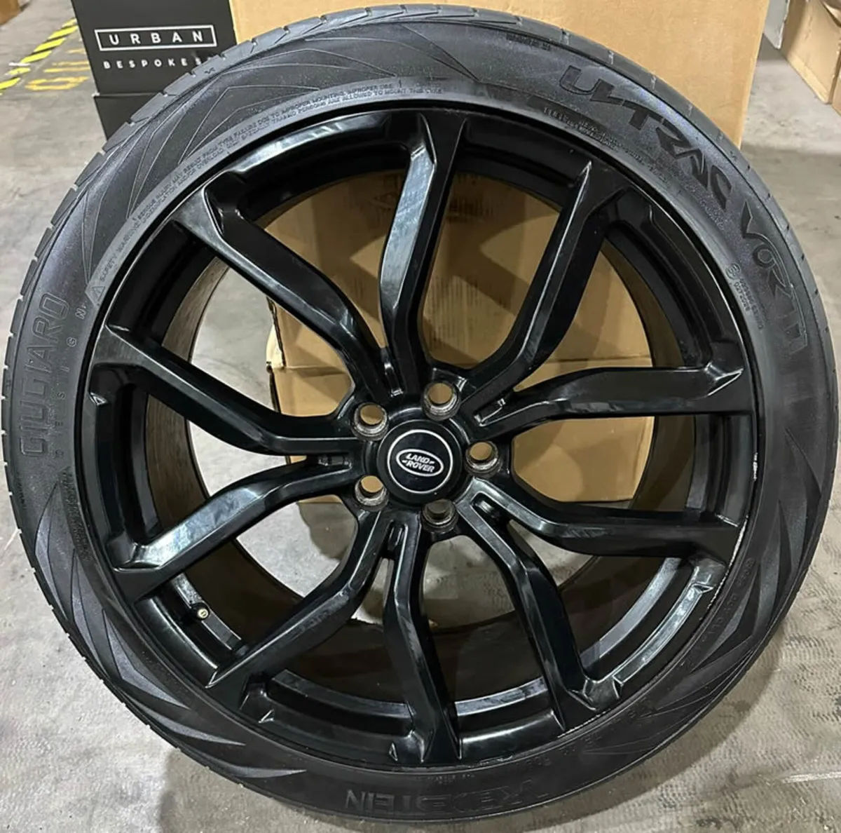 22" SVR-C Style Alloys & Tyres For Range Rover Spo - Image 4