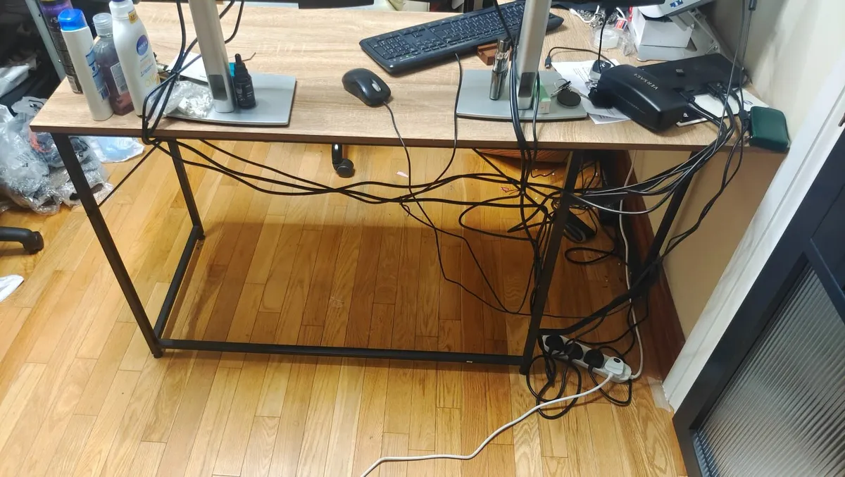 Office Desk - Image 2