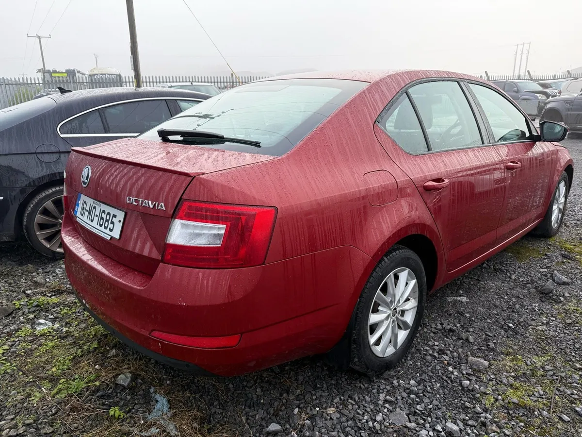 2016 Skoda Octavia 2.0tdi 150bhp DRIVE HOME - Image 3