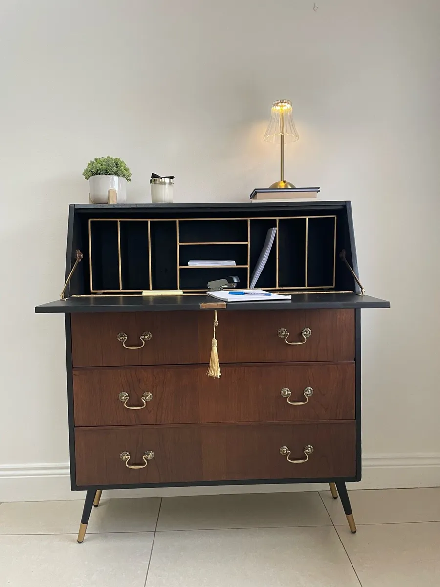 Mid Century writing desk/drinks cabinet - Image 2
