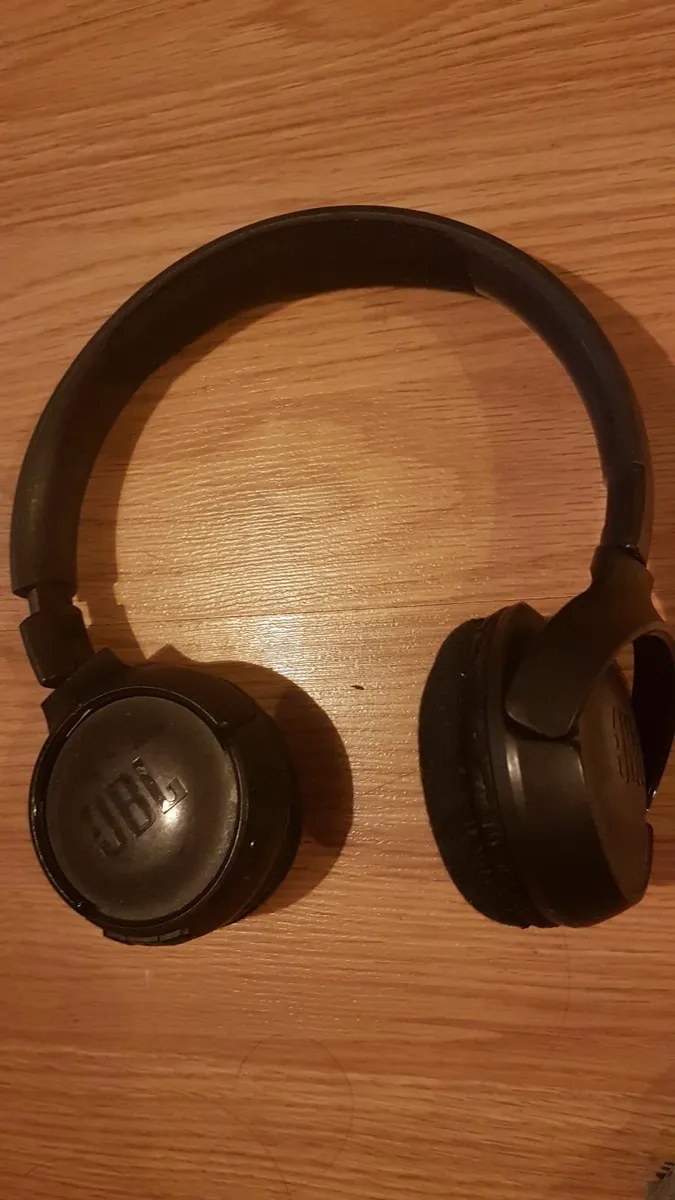 Headphones JBL - Bluetooth - Image 2