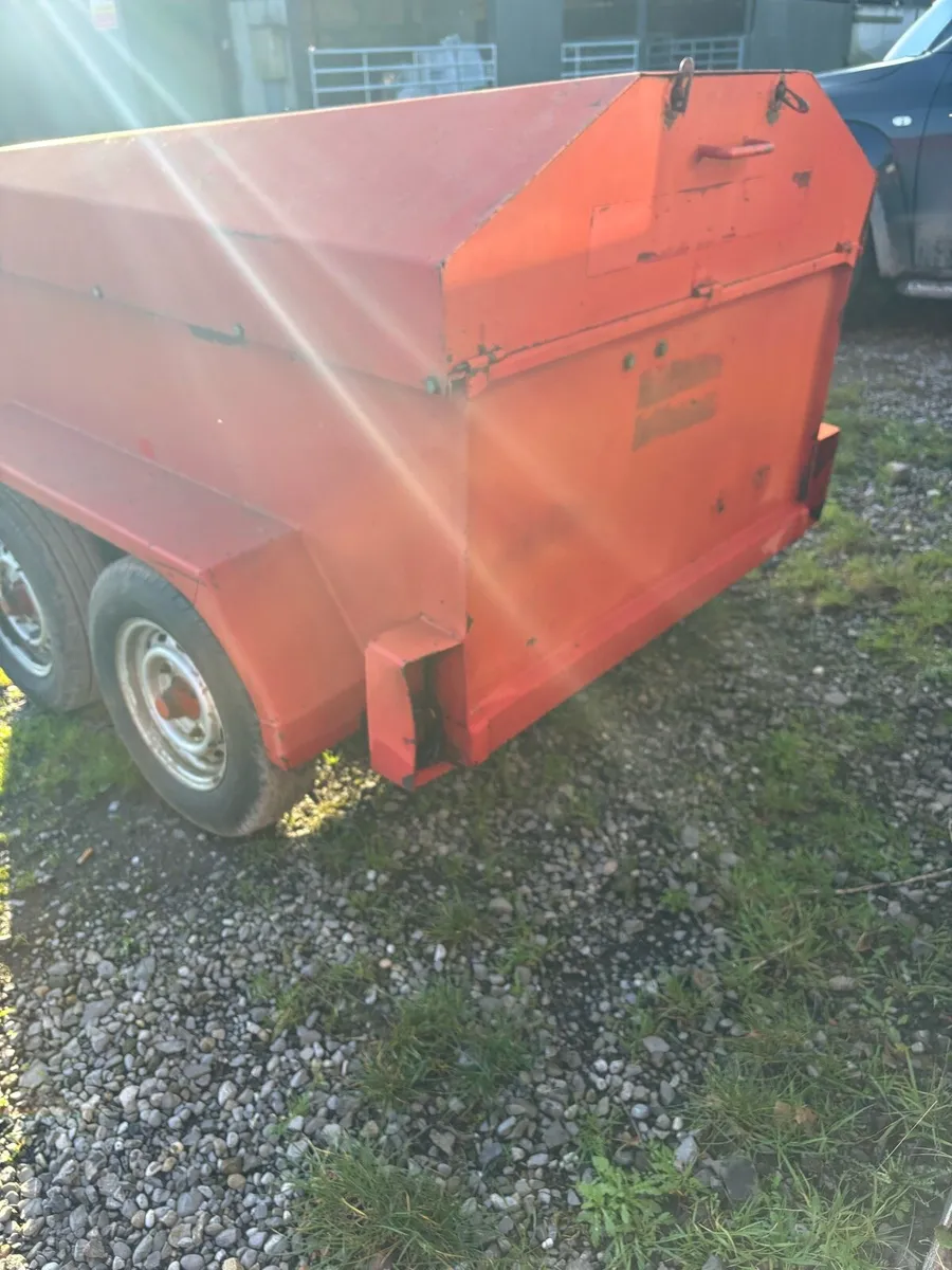 Diesel bowser - Image 3