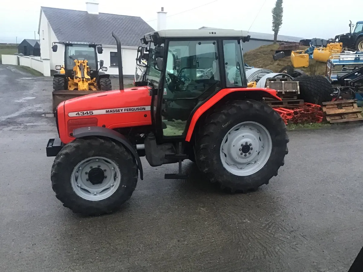 Massey Ferguson 4345 - Image 2