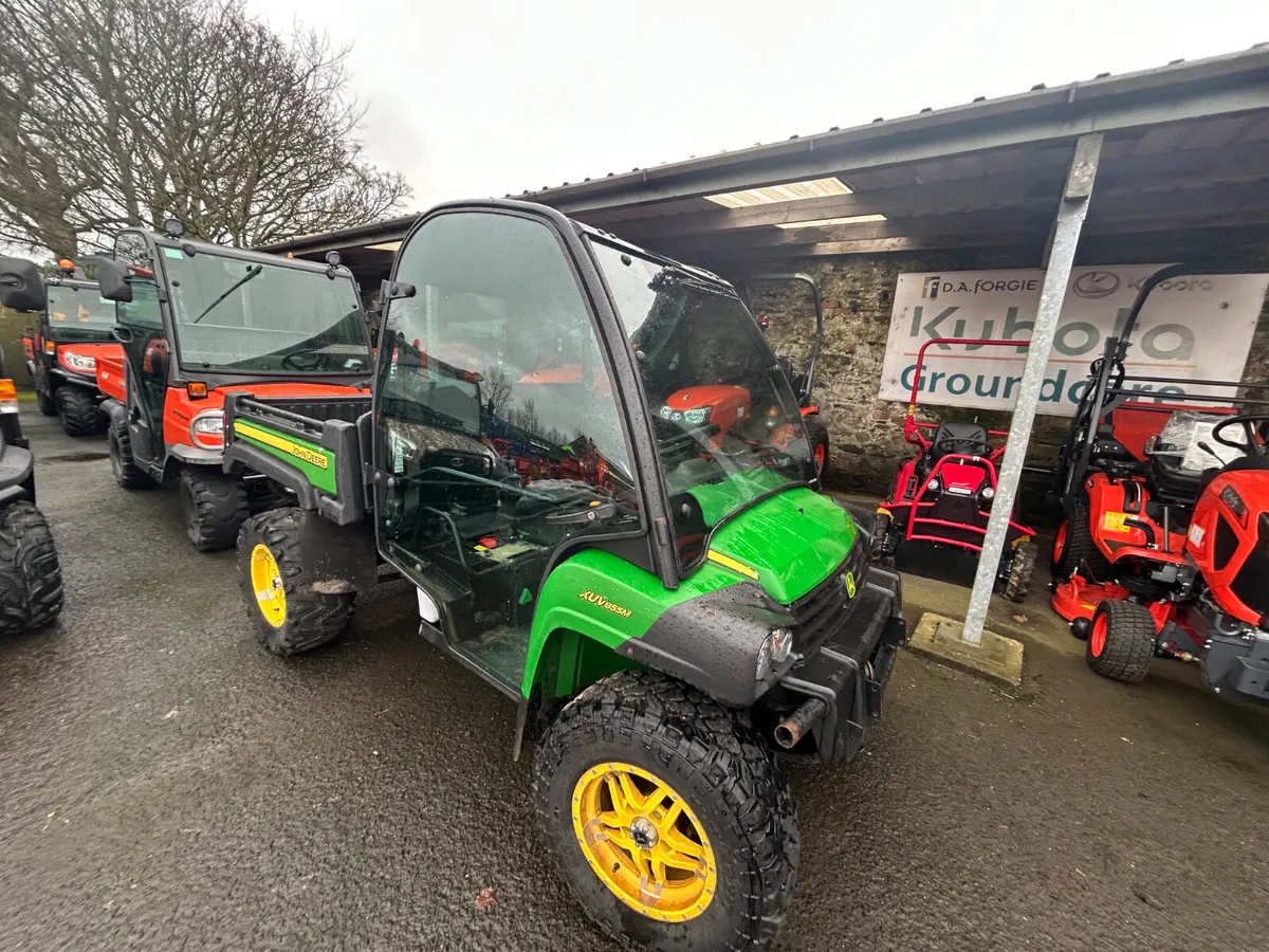 2017 John Deere gator 855 - Image 1