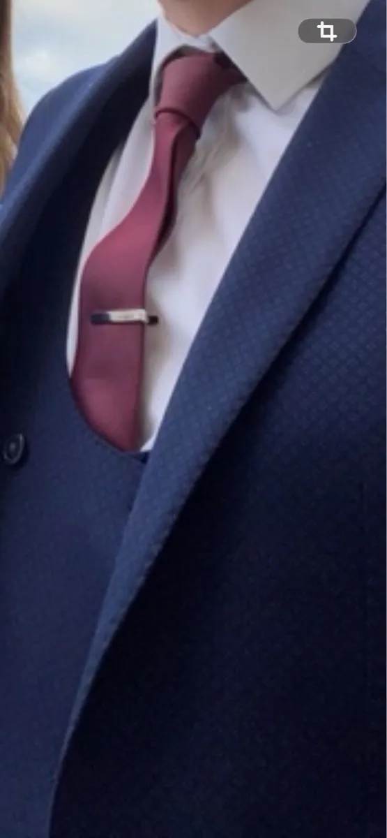 Men’s Suits - Image 1