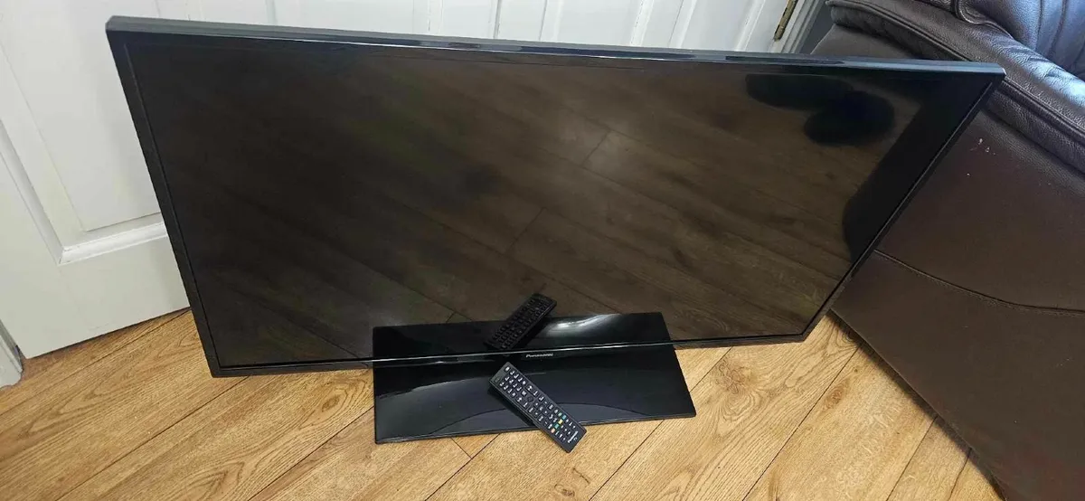 Panasonic Tv - Image 1