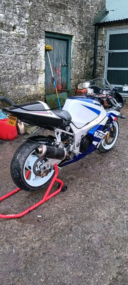 Gsxr 1000 2002 - Image 4