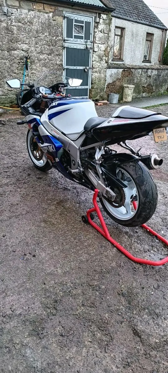 Gsxr 1000 2002 - Image 3