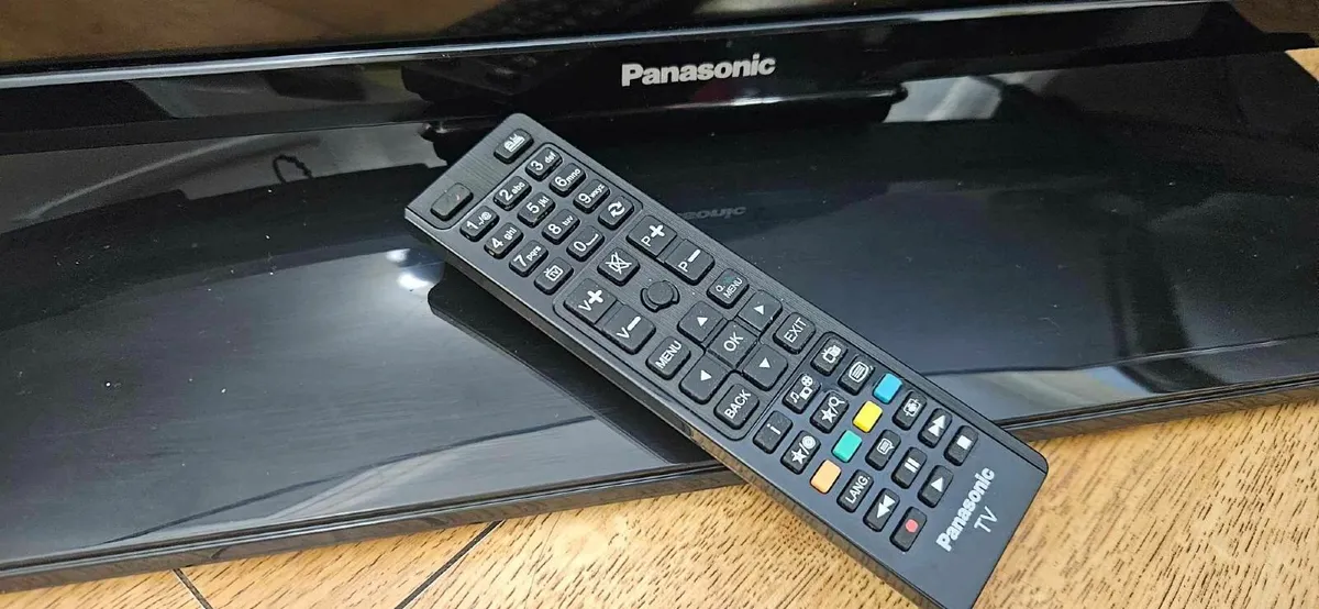Panasonic Tv - Image 2