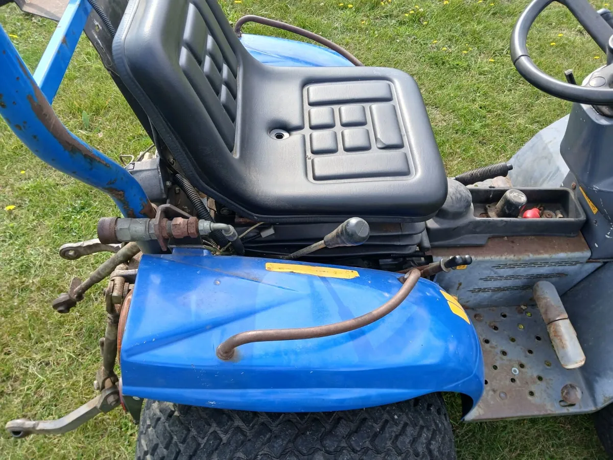 GULLIVER 416 HST 4WD COMPACT, 500 HRS - Image 4