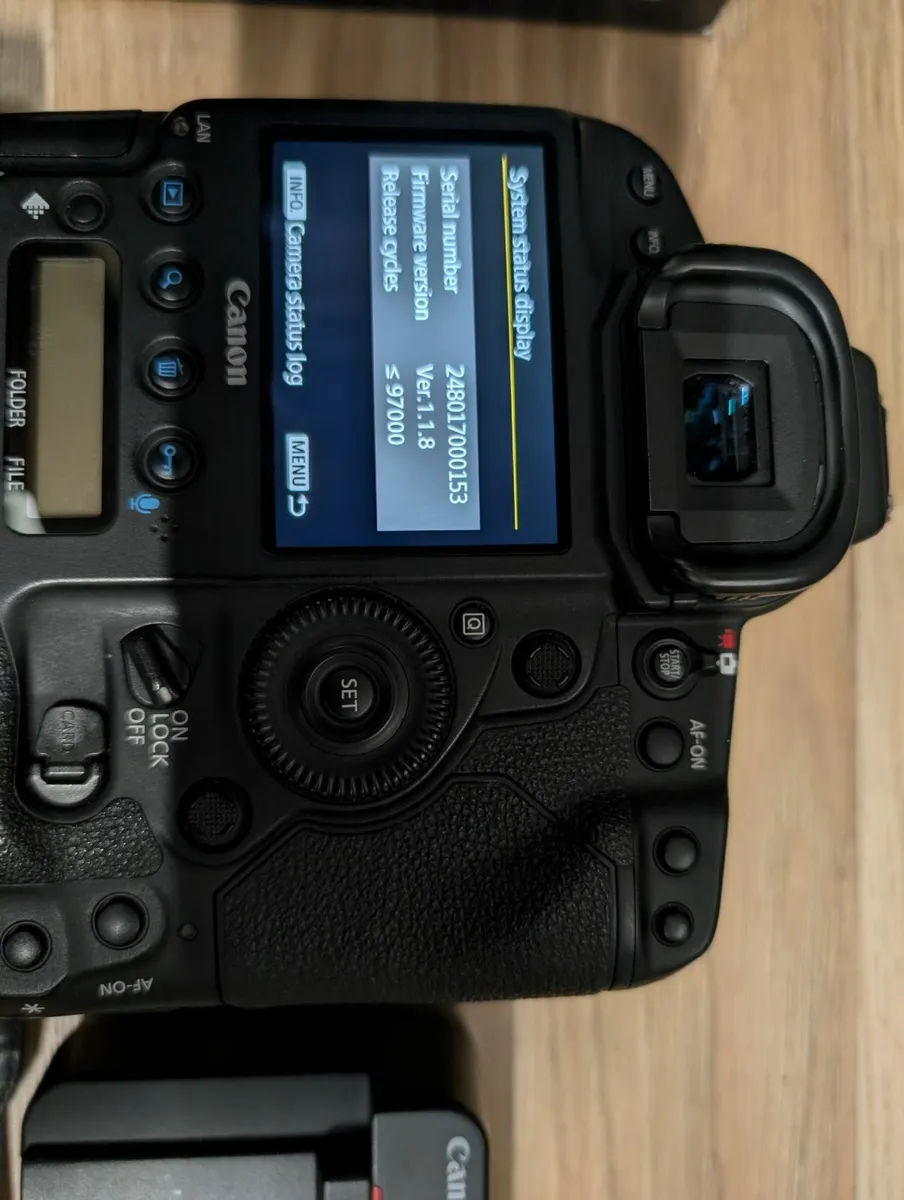 Canon EOS - 1DX Mark II  -Less then 97k Clicks - Image 4