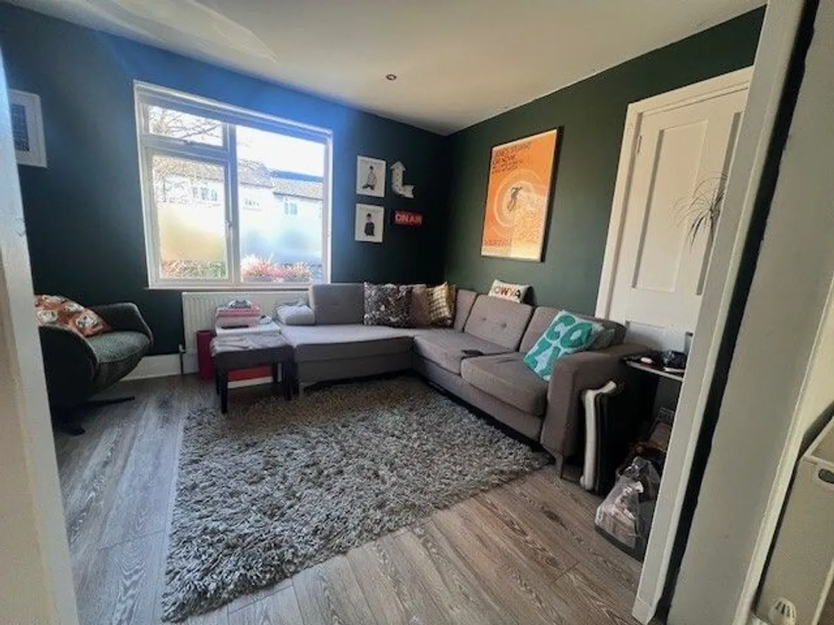 Corner couch for sale (REDUCED TO SELL) NOW 180 - Image 2