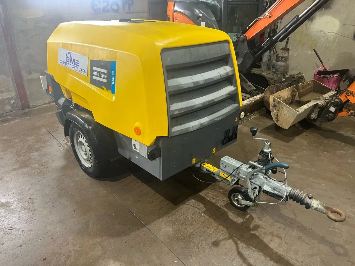 2018 Atlas Copco XAS68 Road Compressor - Image 1