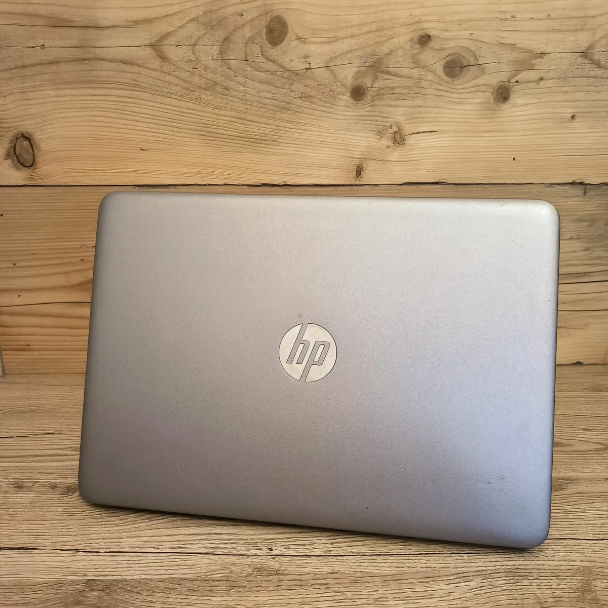 HP EliteBook / Fast Intel I5 7th Gen / 8Gb DDR4/ - Image 4