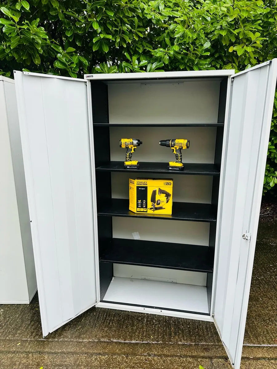 STEEL CABINETS TOOL CHEST SECURITY WITH KEYS - Image 1