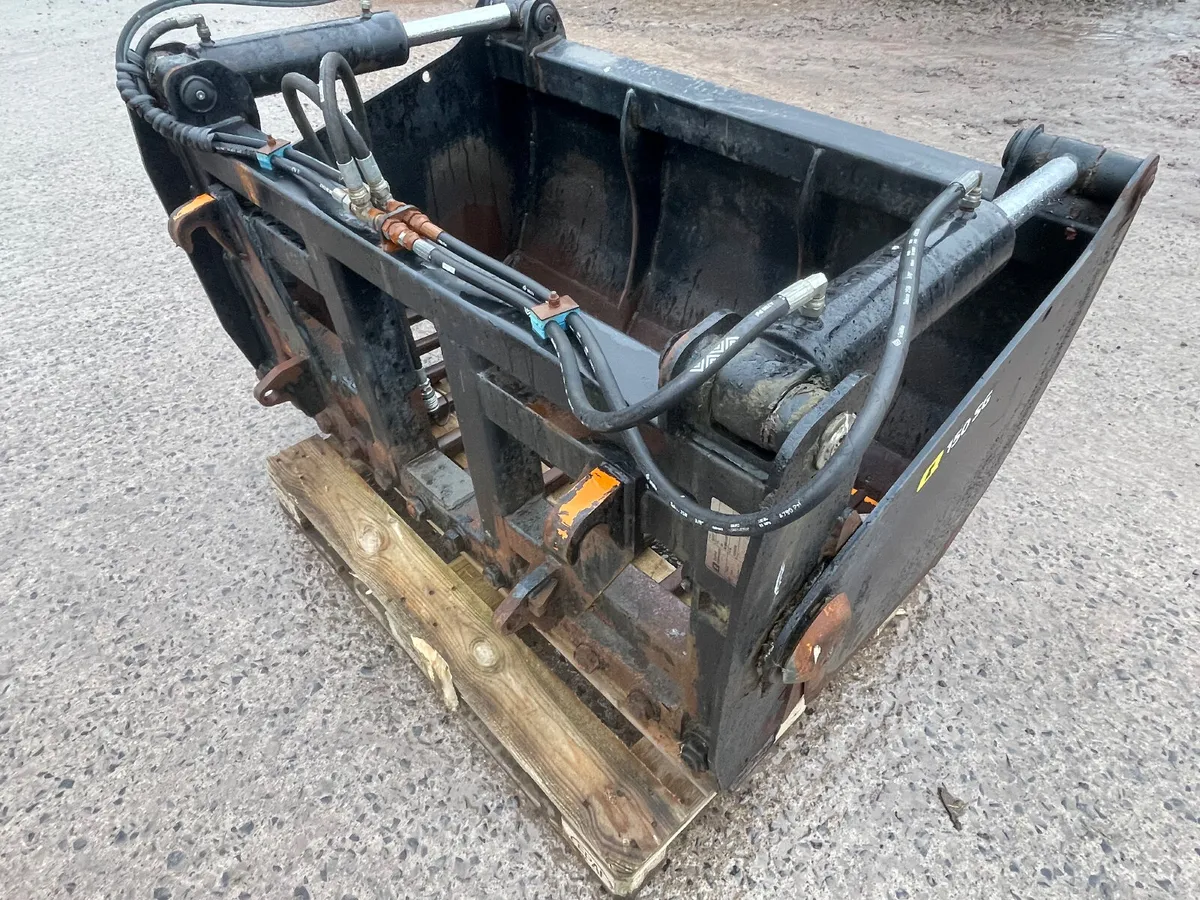 Quicke 5ft shear grab (euro brackets) - Image 4