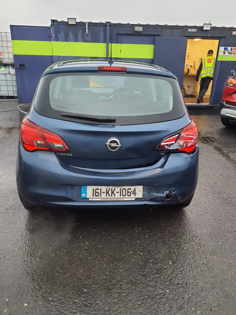 Opel Corsa 1.4 petrol light rear damage 46,000 km - Image 4