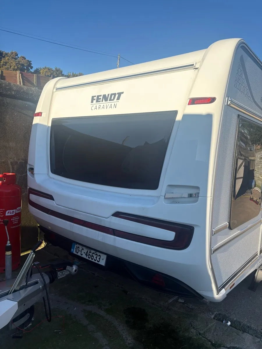 2022 fendt palace 700 - Image 2