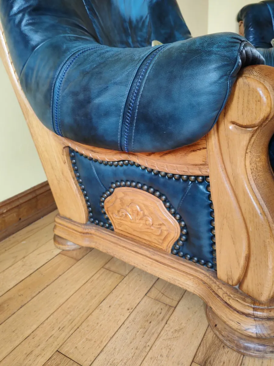 Suite of furniture - Image 4