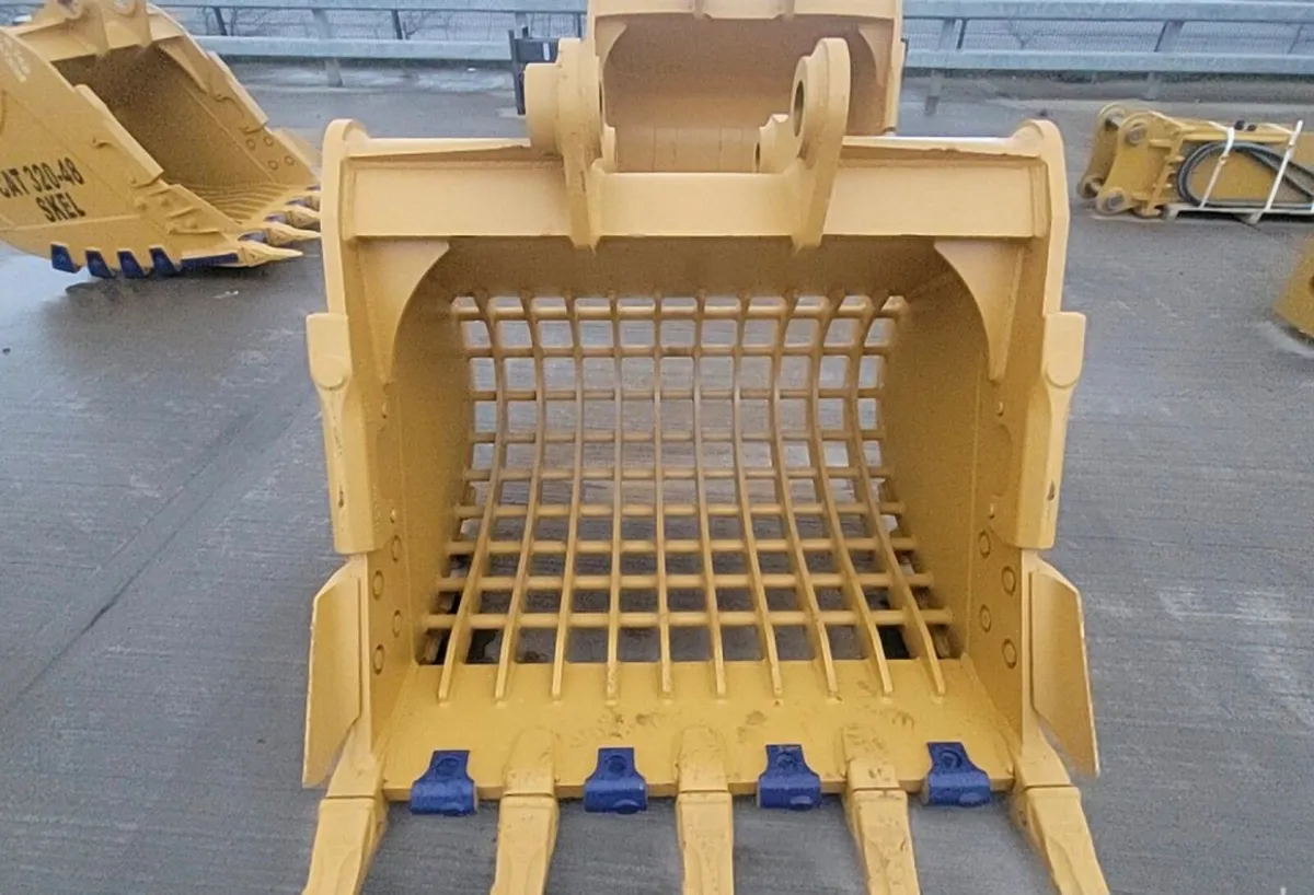 Rock bucket + Riddle bucket  20t 54 inch 80mm pins - Image 3