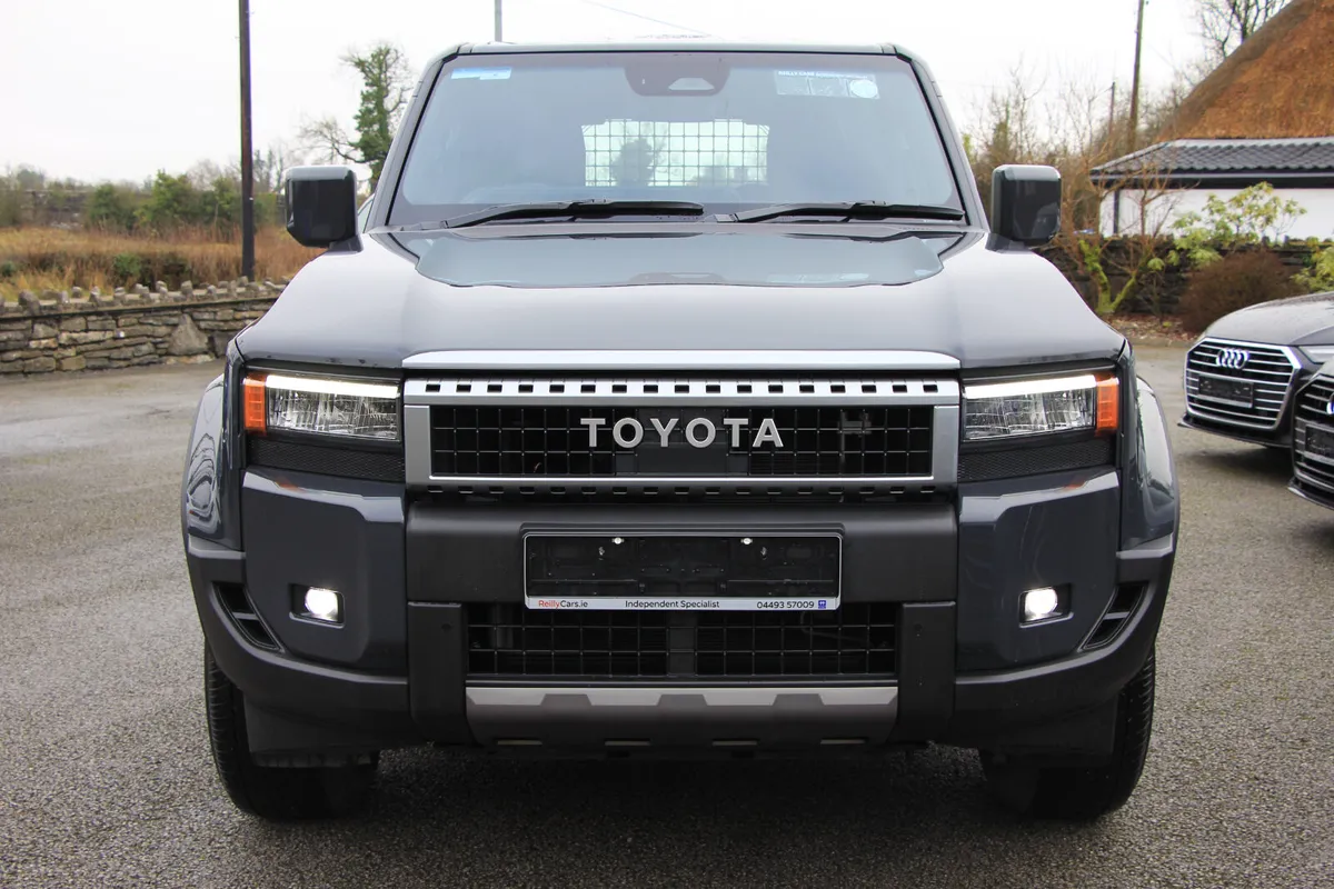 Landcruiser * IN STOCK * New Generation * 2 seat C - Image 2