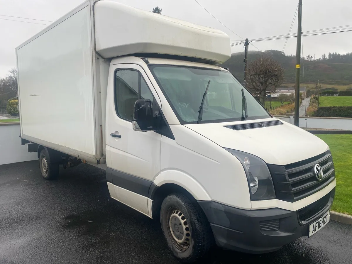 2016 VOLKSWAGEN CRAFTER LUTON. TAILLIFT - Image 1