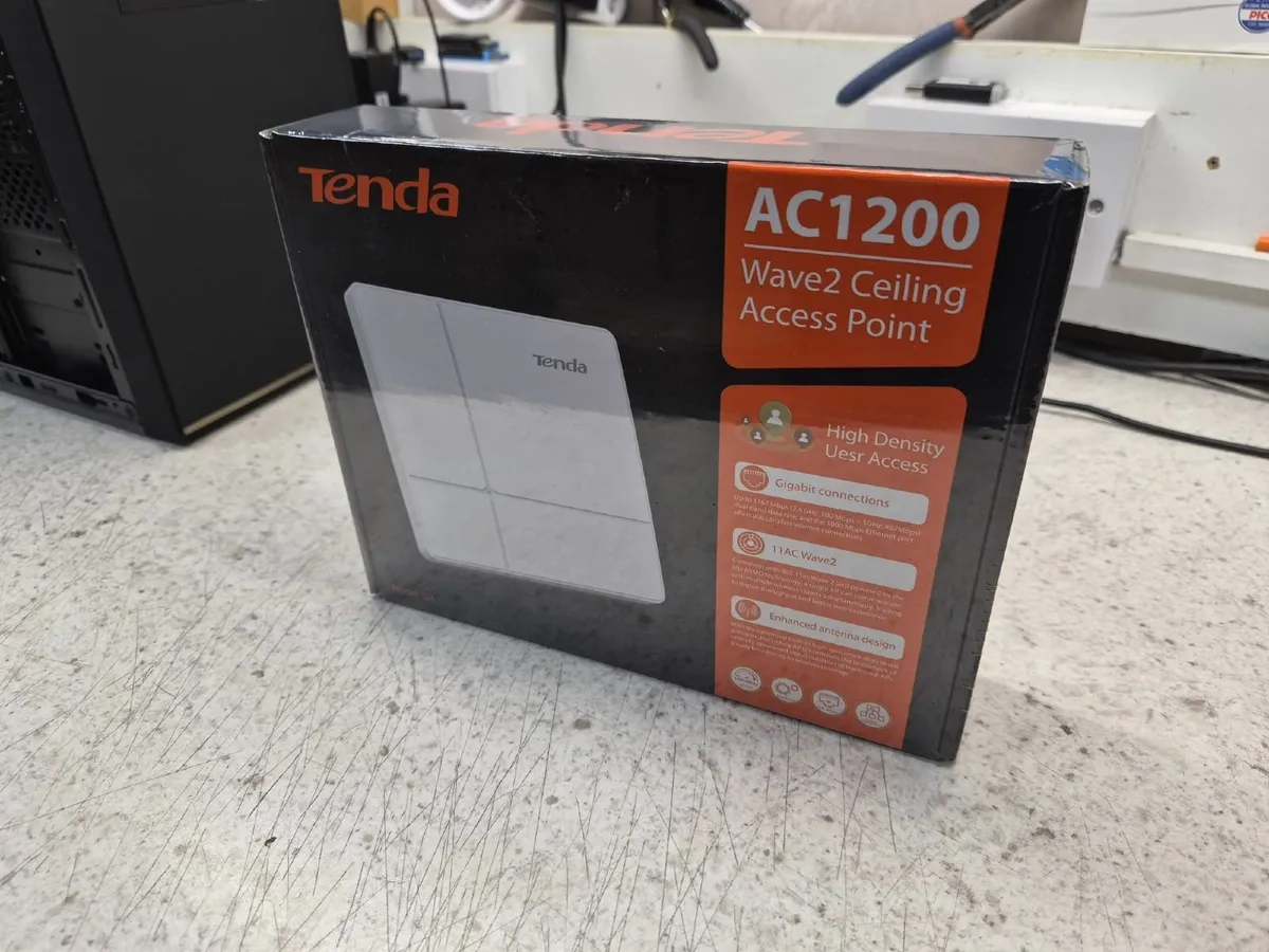 Tenda i24 AC1200 Wave 2 Gigabit Access Point