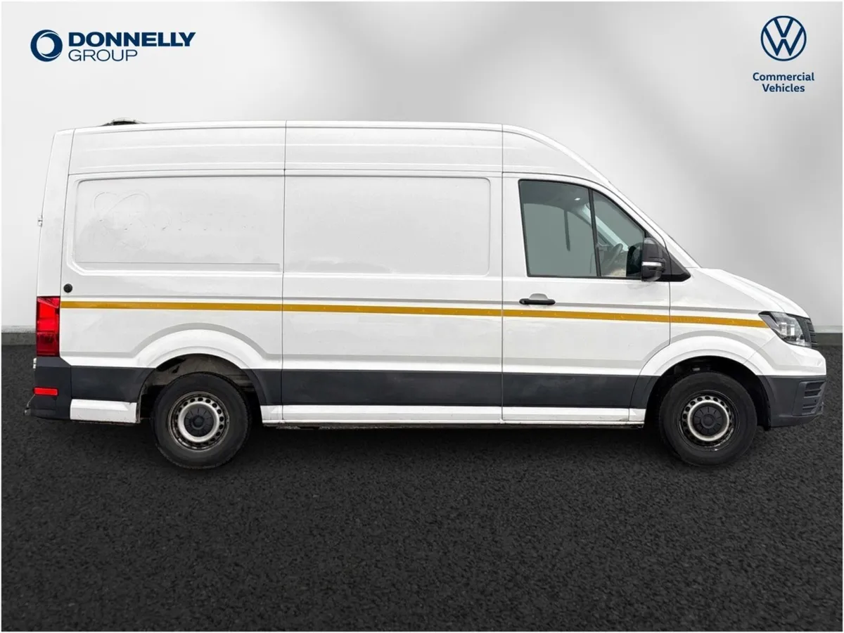 Volkswagen Crafter Cr35 Mwb Diesel Fwd Trendline - Image 4