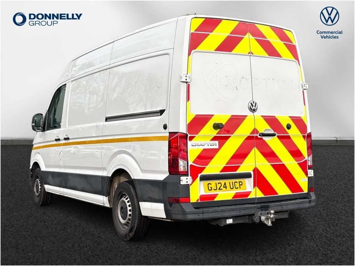 Volkswagen Crafter Cr35 Mwb Diesel Fwd Trendline - Image 3