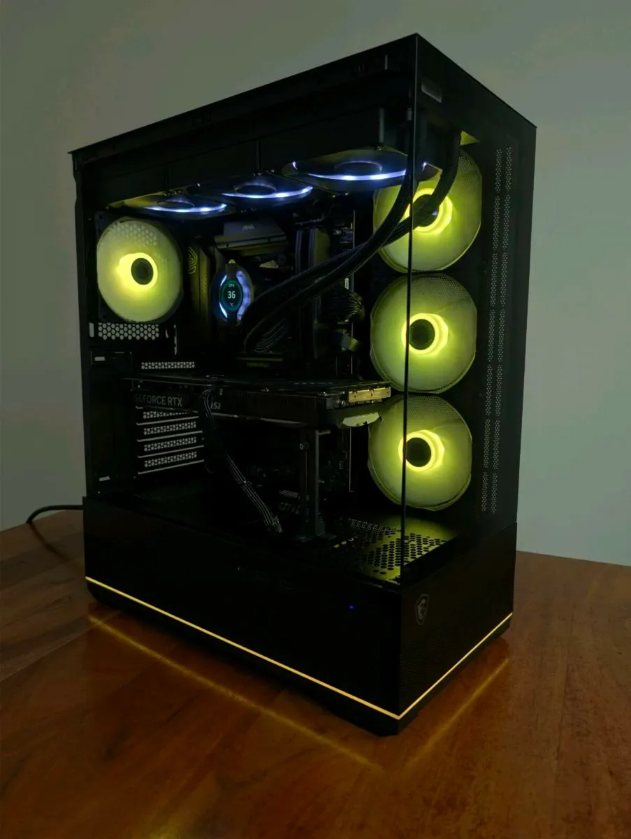 MSI Intel Ultra Core 7 | 20 Cores | Gaming PC | RT - Image 2