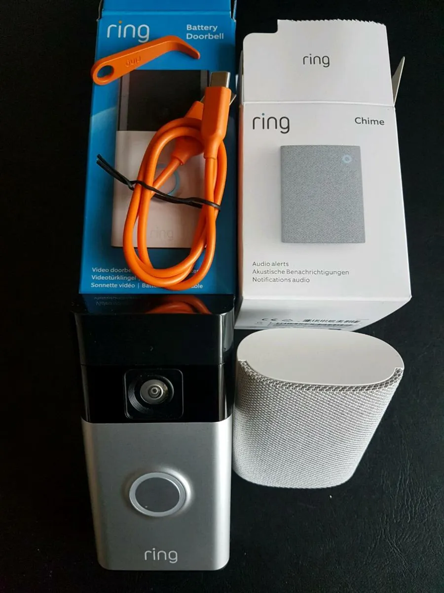 "RING" VIDEO DOORBELL & CHIME - Image 1