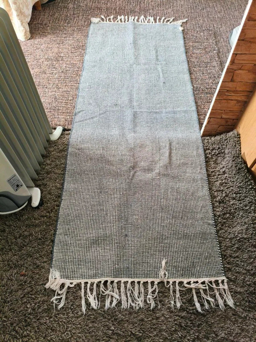 Lovely runner new changed mind 20 euro - Image 2