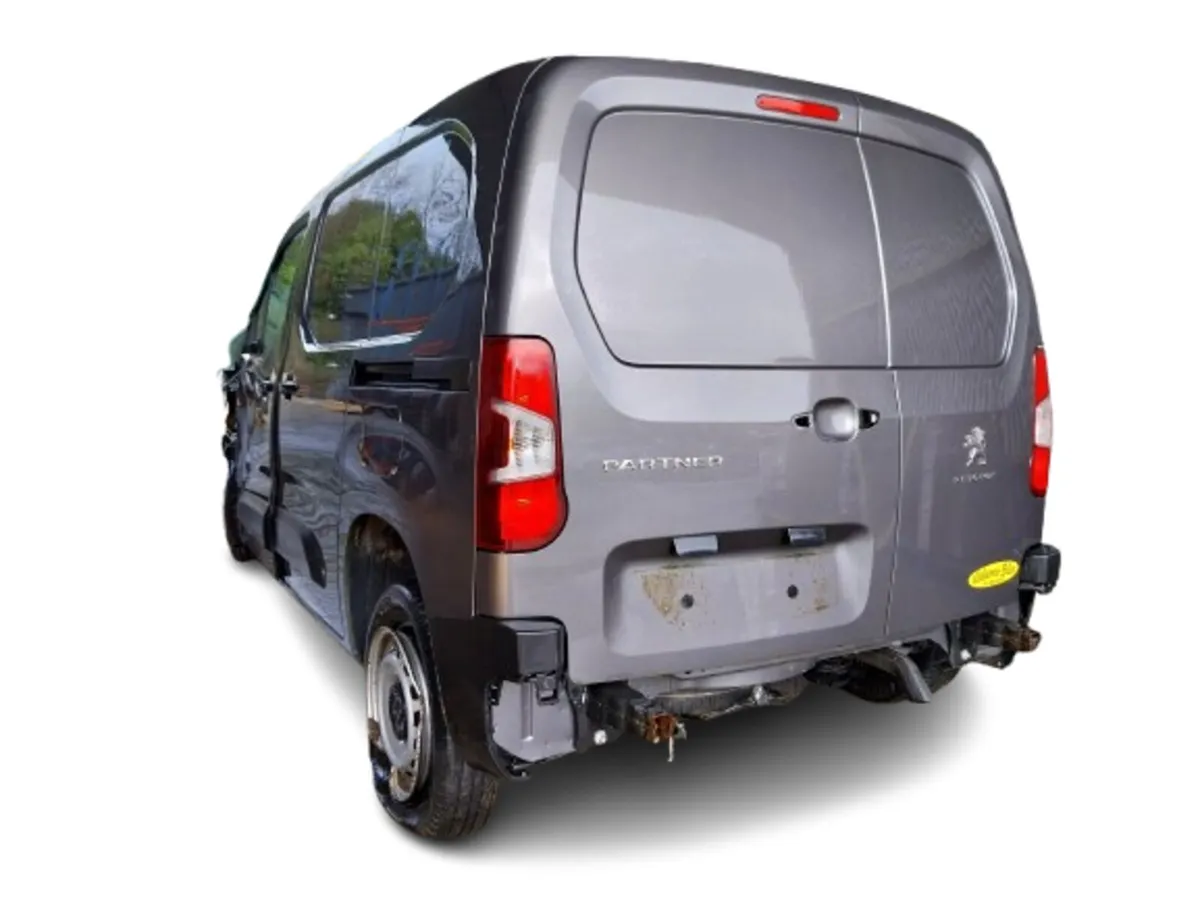 2021 PEUGEOT PARTNER For Breaking/Dismantling - Image 4