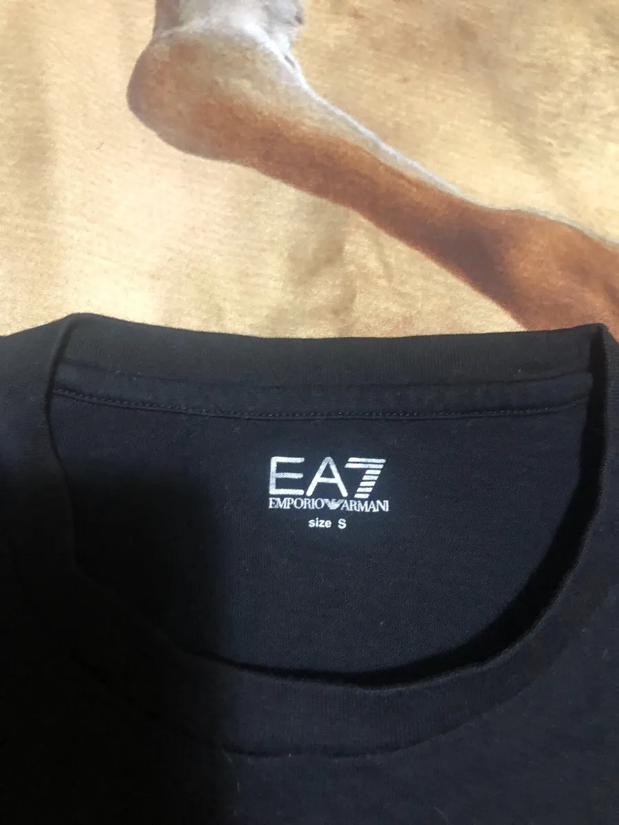 Mens Armani teeshirt size S €10 - Image 3