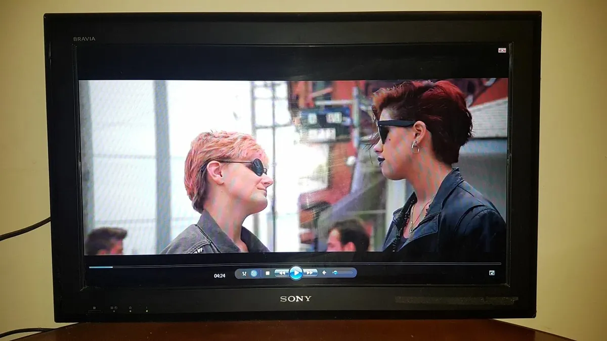 Tv Sony Bravia LCD 32" - Image 2